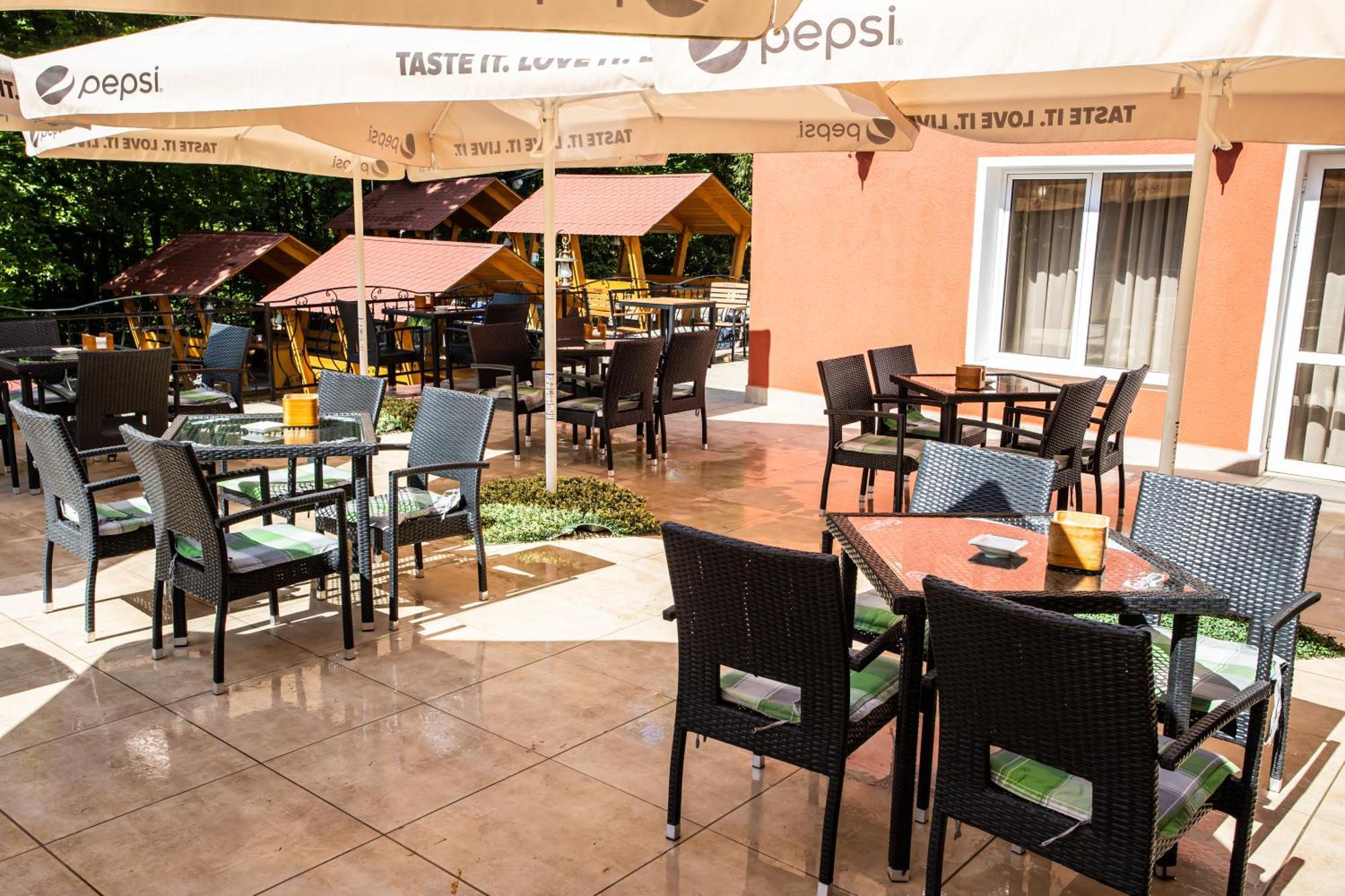 Suior Resort Baza ไบอา-สปรี ภายนอก รูปภาพ