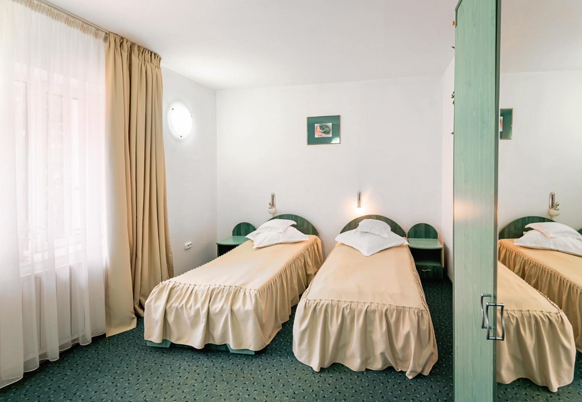 Suior Resort Baza ไบอา-สปรี ภายนอก รูปภาพ