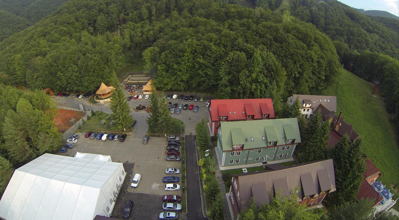 Suior Resort Baza ไบอา-สปรี ภายนอก รูปภาพ